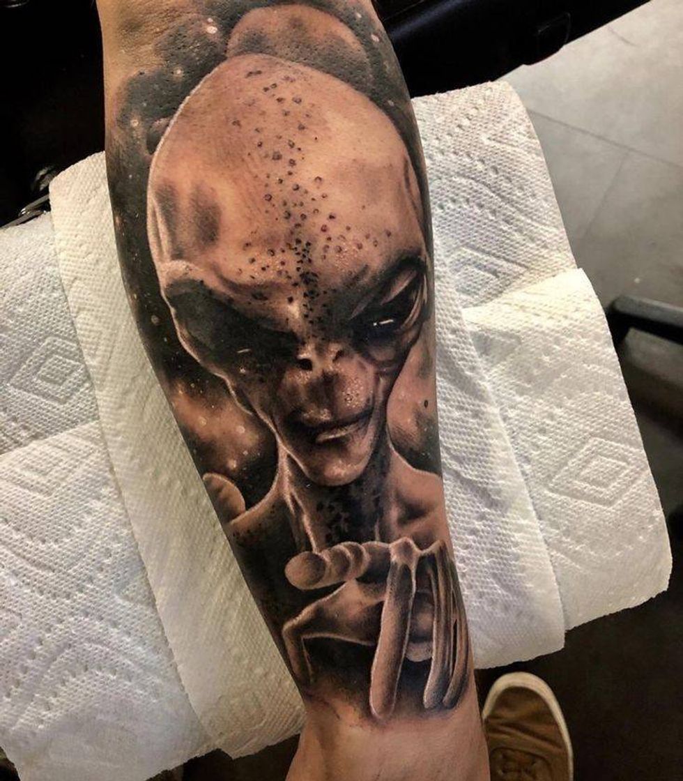 Social Tatto alien
