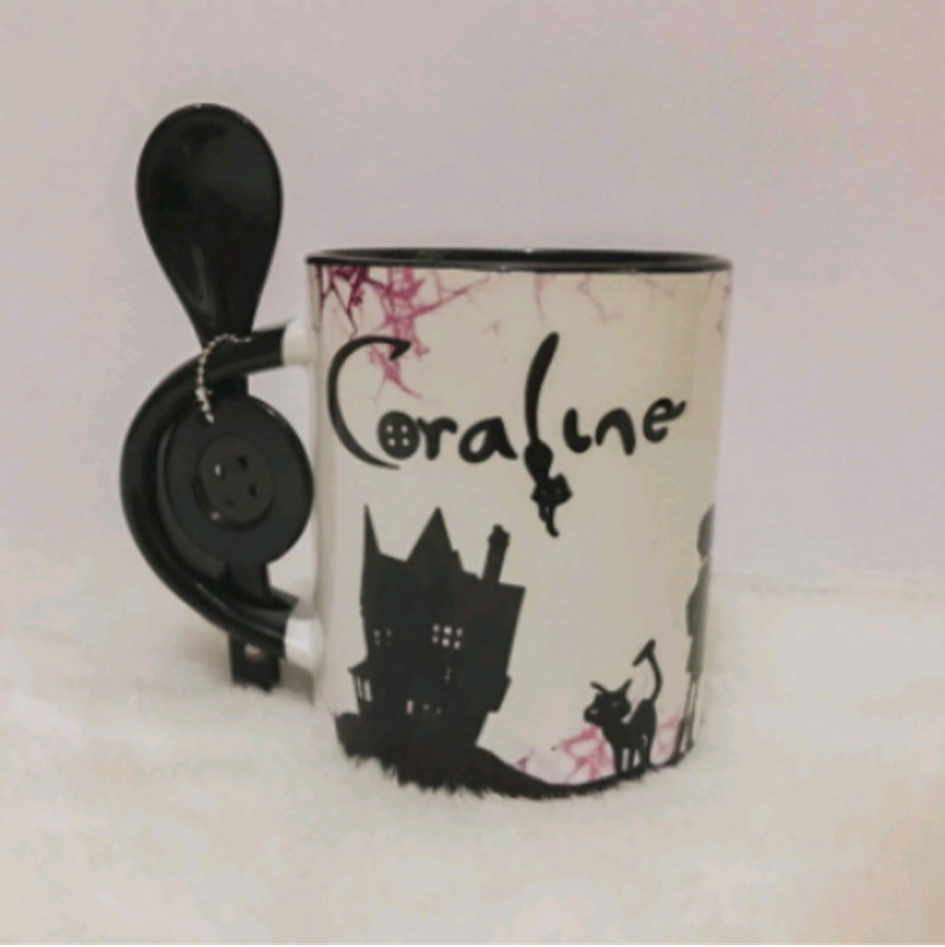 Product Caneca Coraline com colher