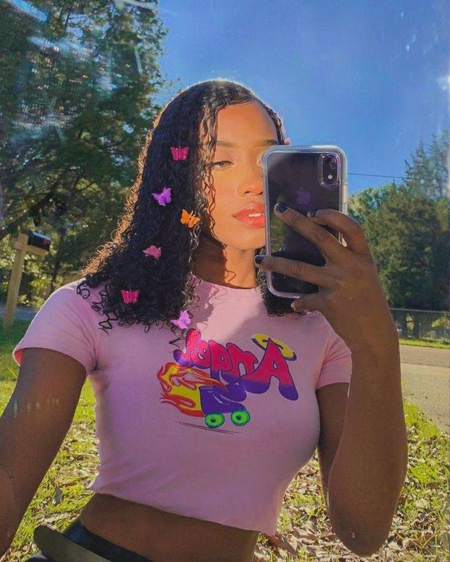 Social 𝒐𝒖𝒕𝒇𝒊𝒕, 𝒔𝒐𝒇𝒕 𝒈𝒊𝒓𝒍ꨄ︎