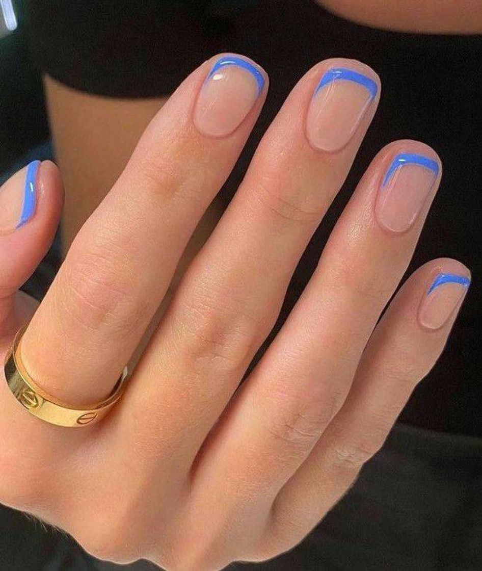 Moda Nails aesthetic