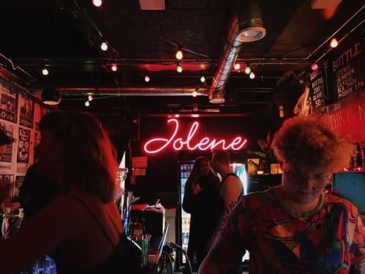 Jolene Bar