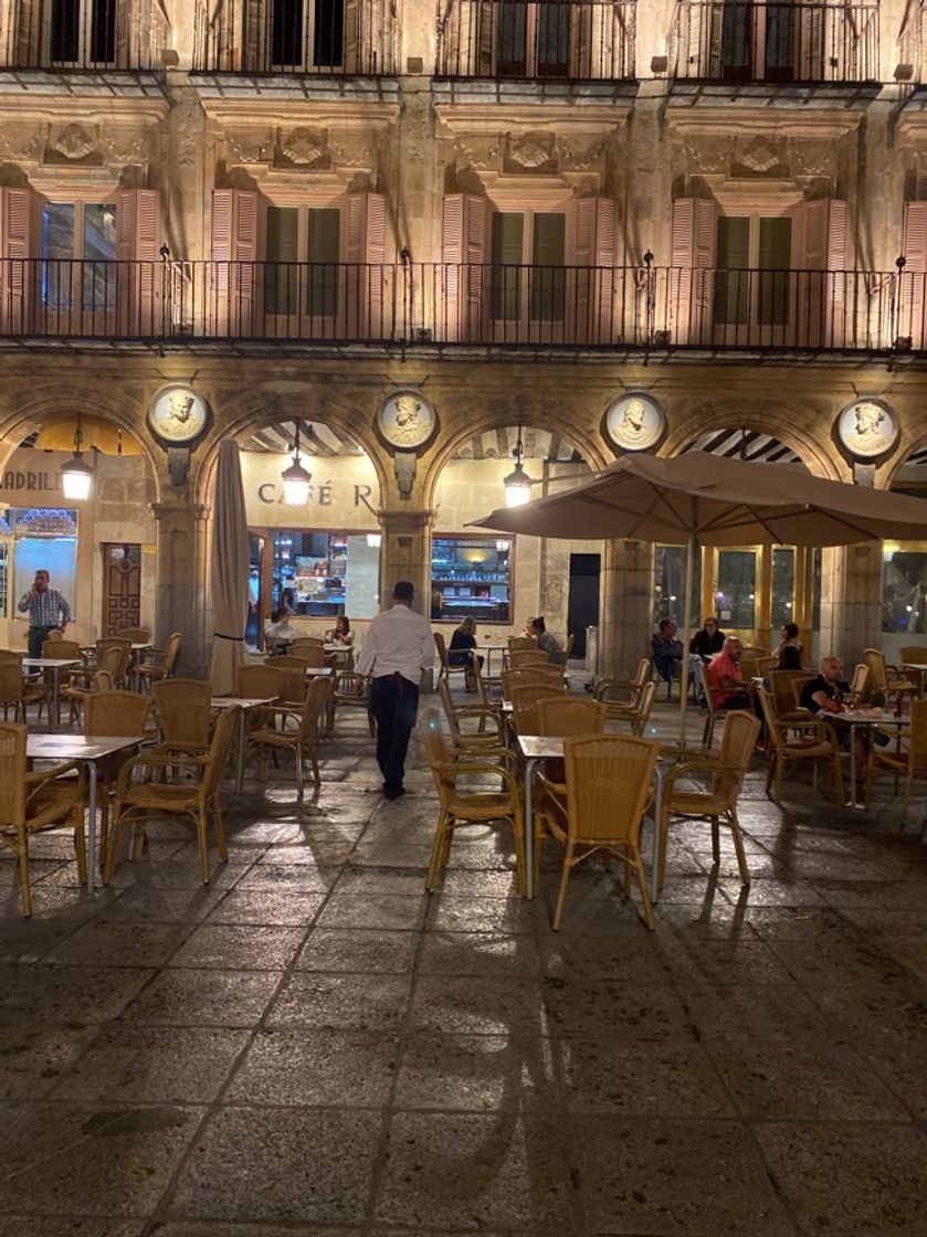 Restaurants Café Real