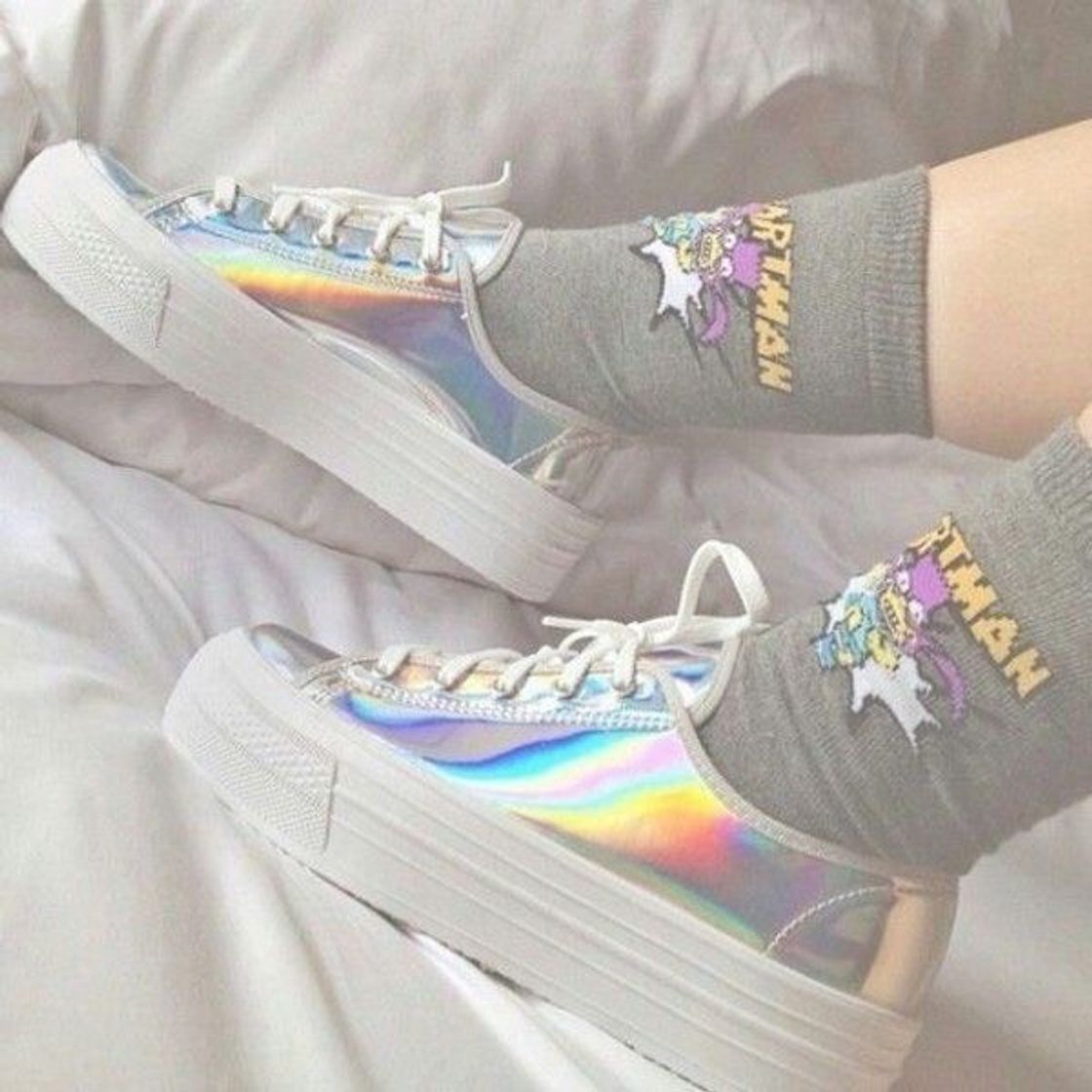 Fashion Tênis holográfico 👟❤️