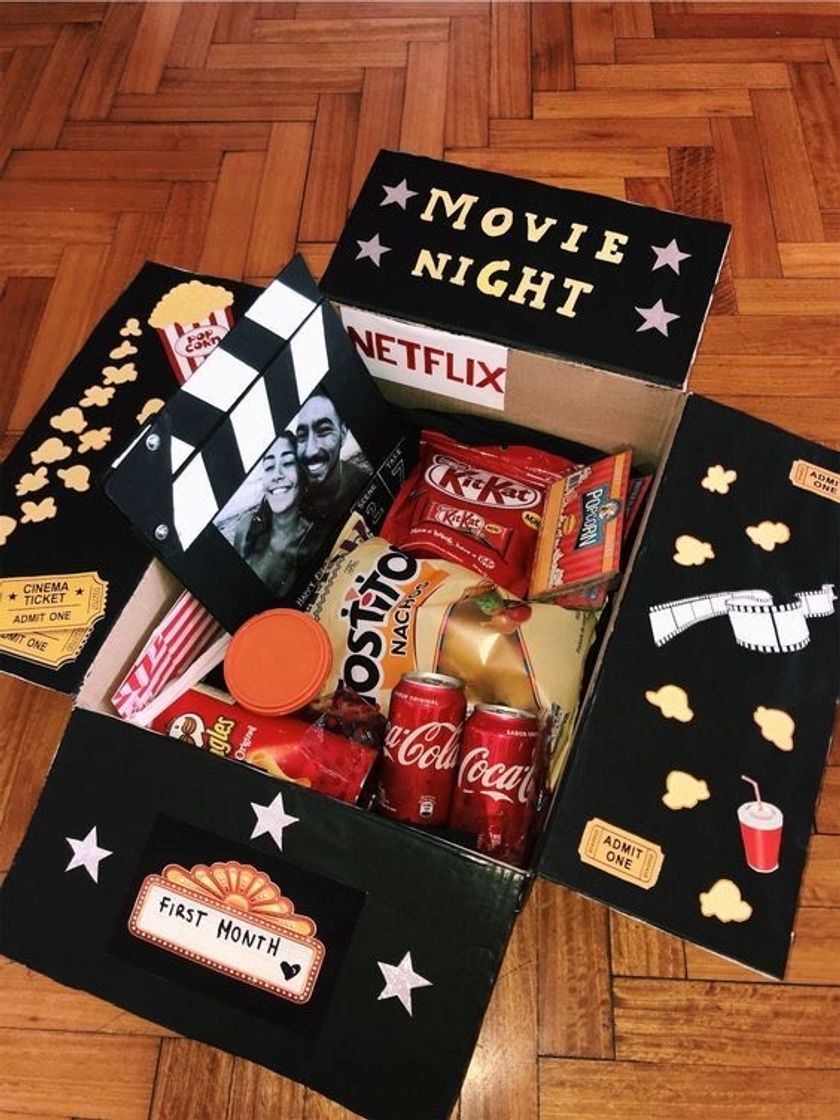 Moda caixa “movie night”