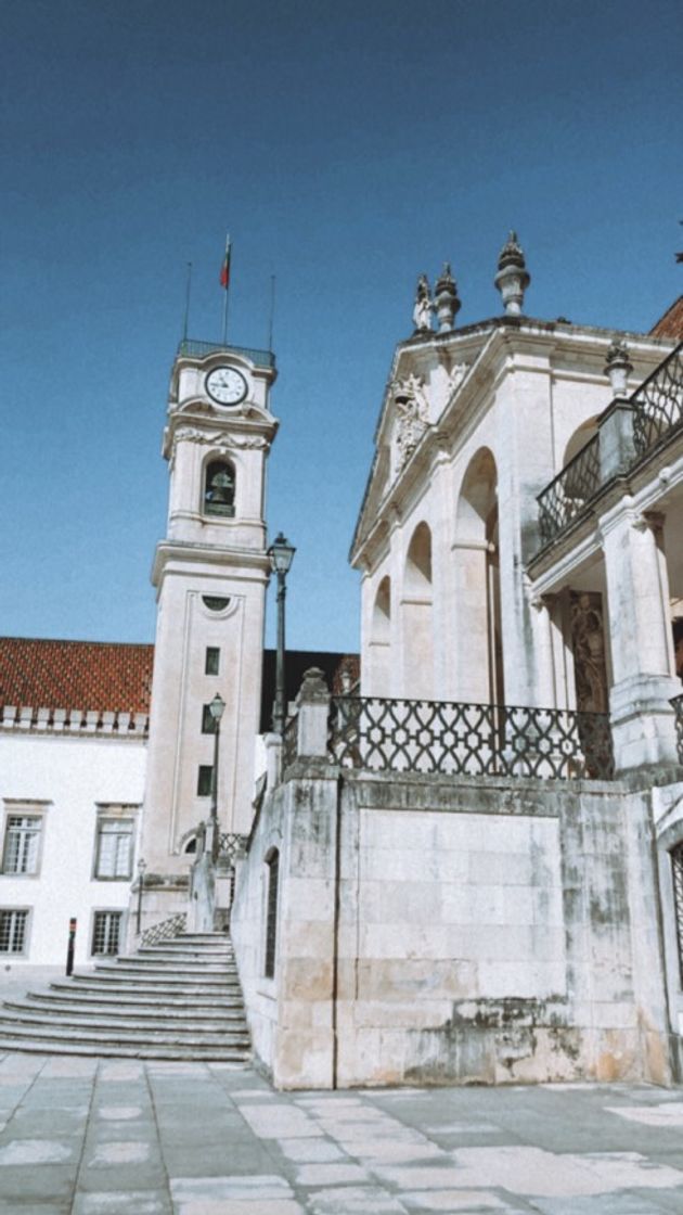 Lugar University of Coimbra Faculty of Law