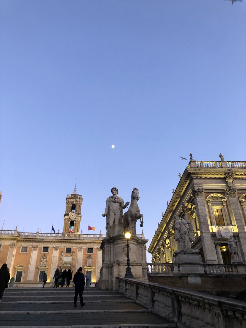 Place Plaza del Campidoglio