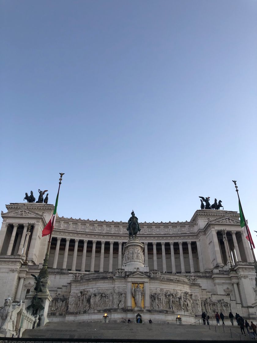 Lugar Monumento a Víctor Manuel II