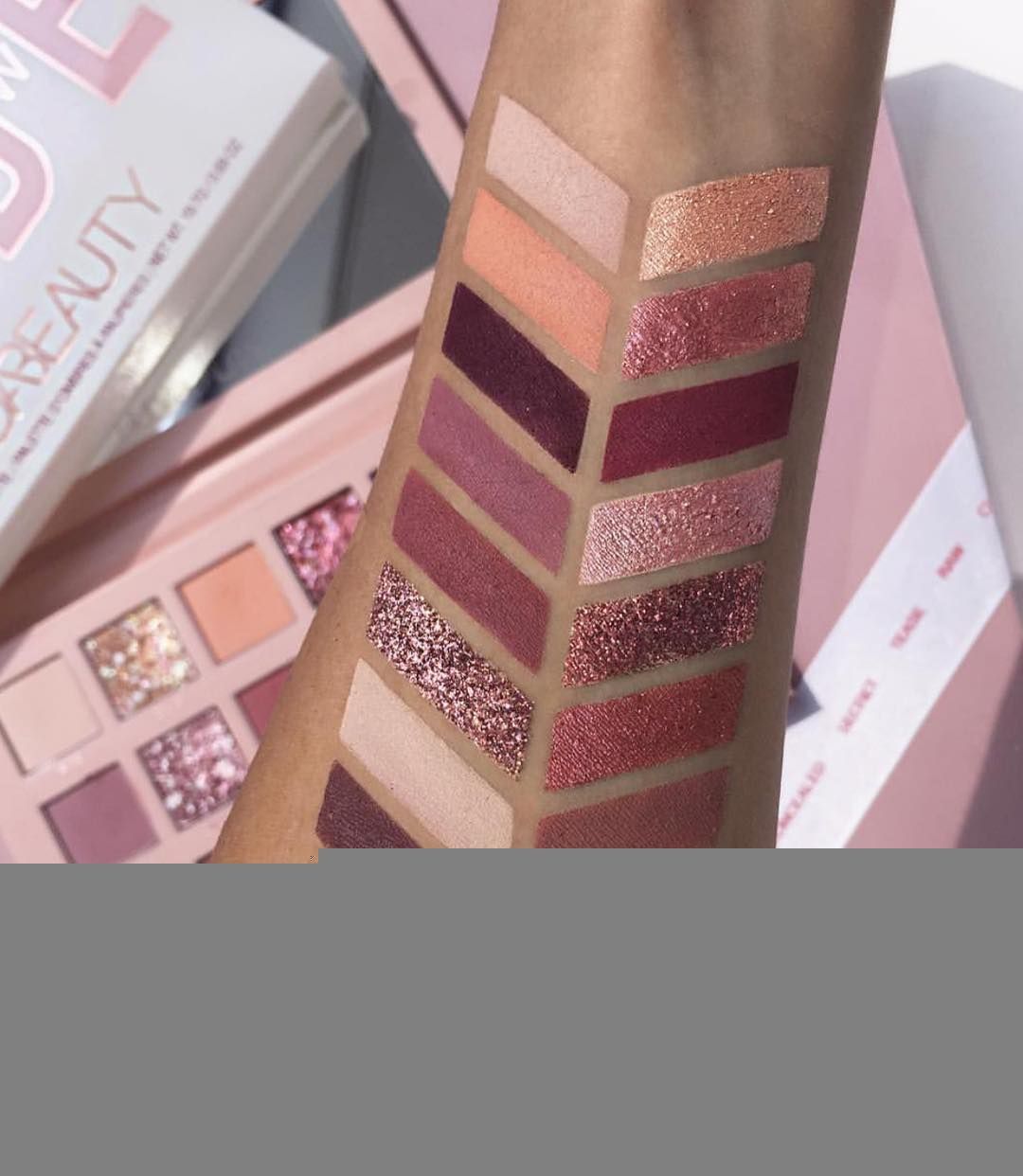 Beauty HUDA BEAUTY The New Nude Eyeshadow Palette