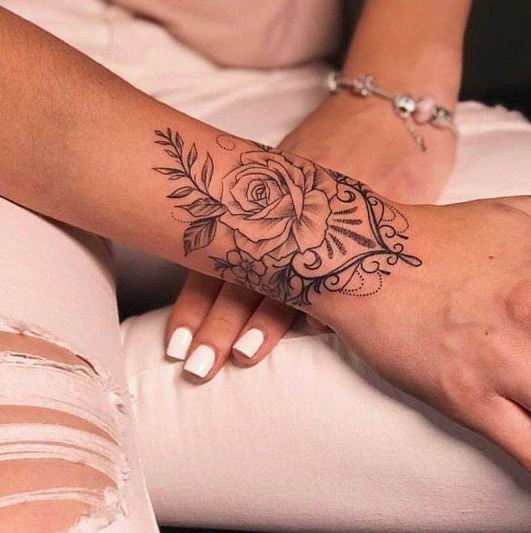 Fashion tattoo