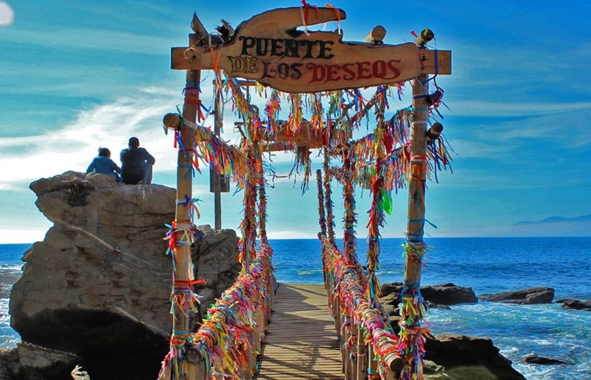 Lugar Puente de los Deseos Horcón