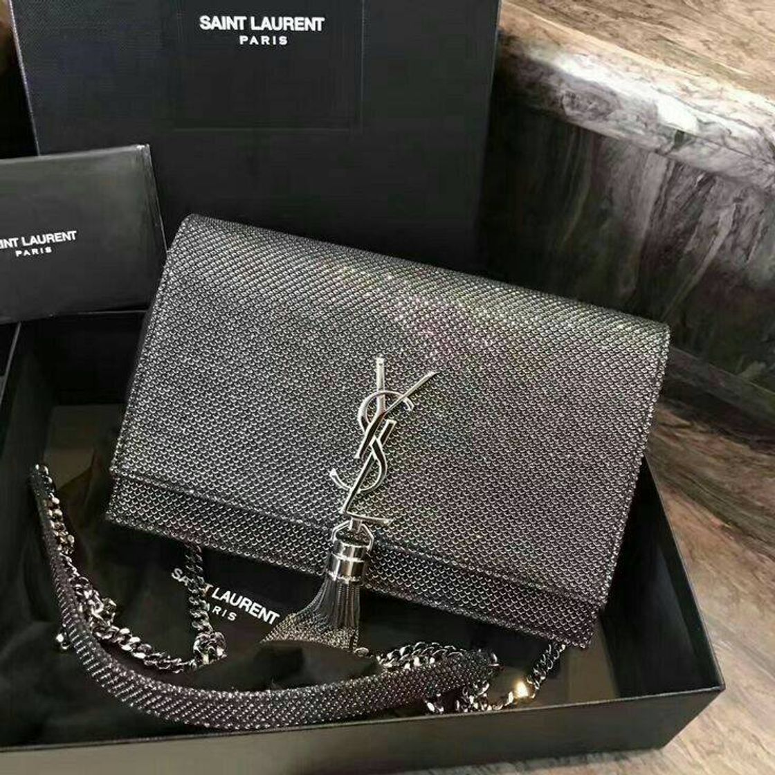 Fashion  LOUIS VUITTON 