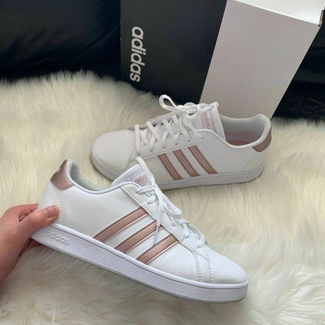 Social adidas Grand Court K, Zapatillas de Tenis, Multicolor Ftwwht Coppmt Glopnk 000,