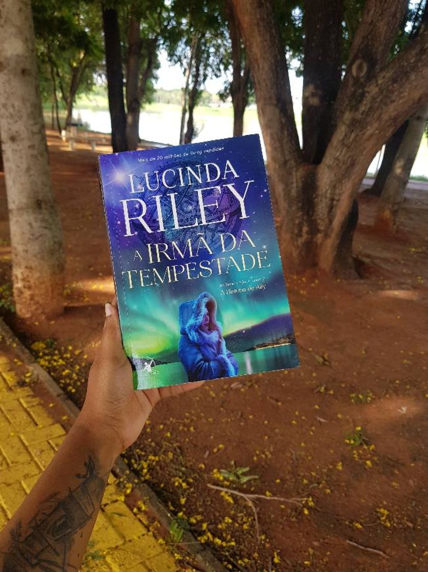 Moda As sete irmãs (Lucinda Riley)