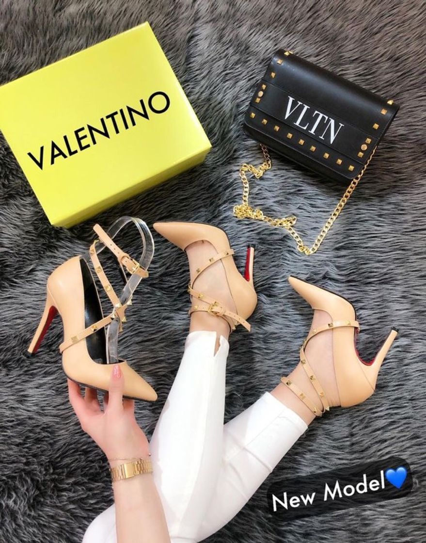 Moda Valentino 👠❤️