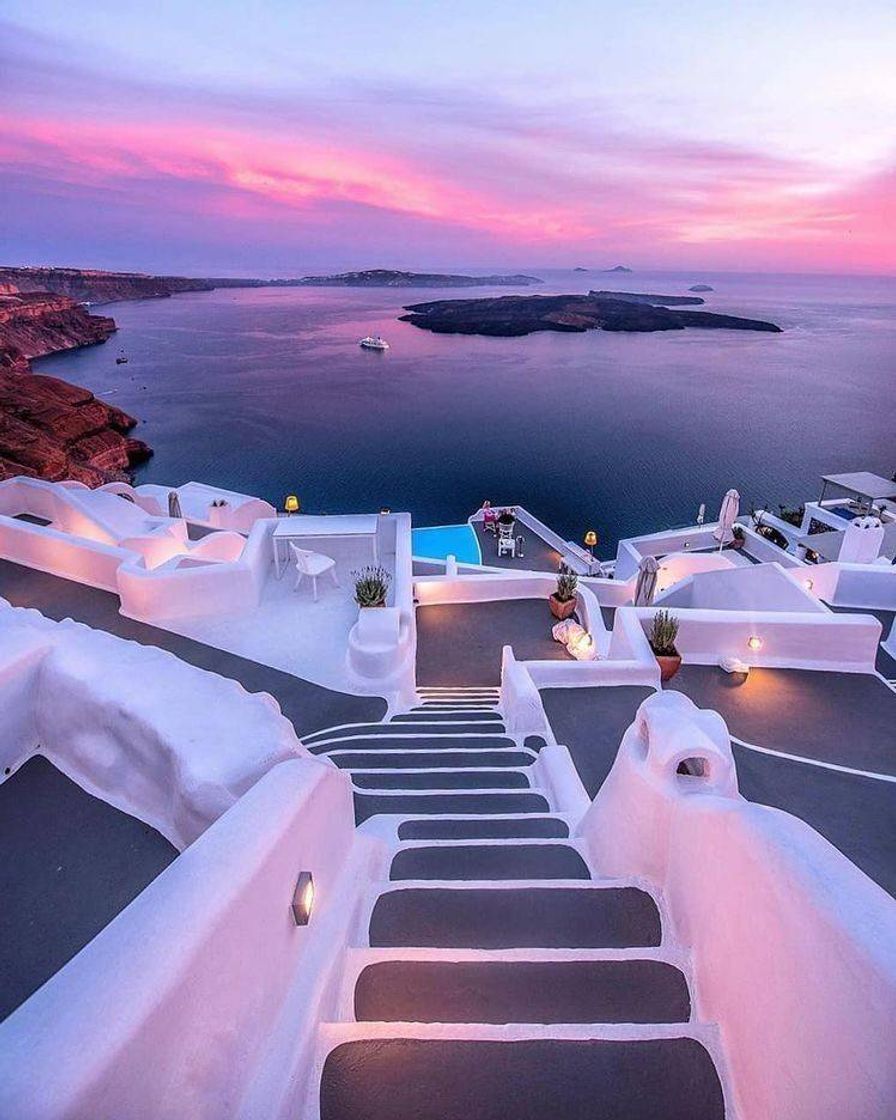 Fashion Take me to Santorini