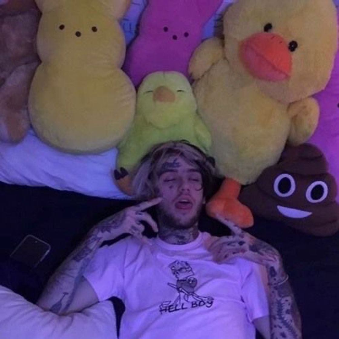 Moda pin de lil peep