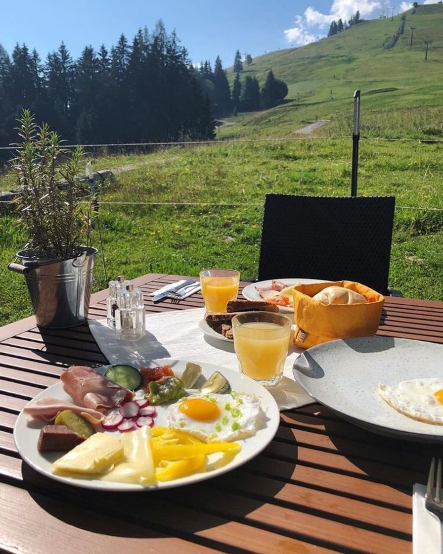 Moda Petit déjeuner très bon 🇫🇷☕️😋