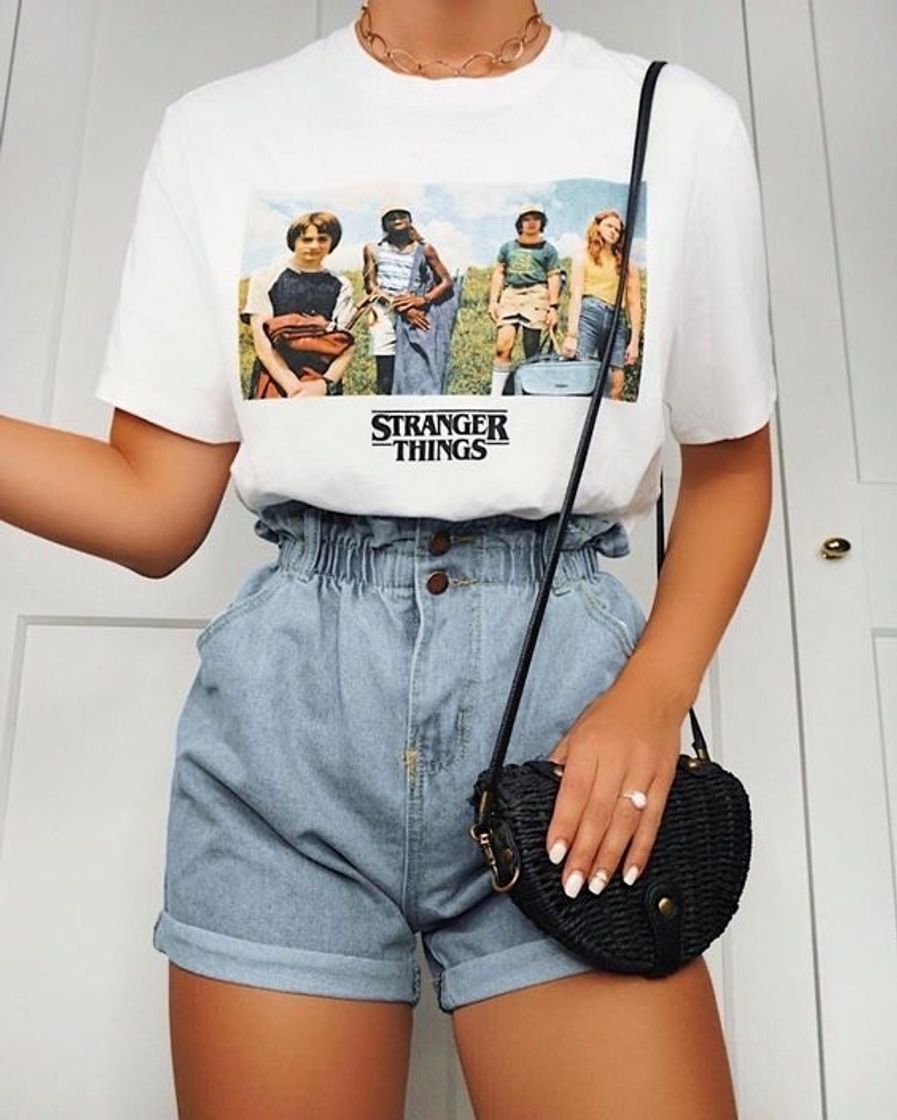 Moda T-shirt + short jeans = 😻