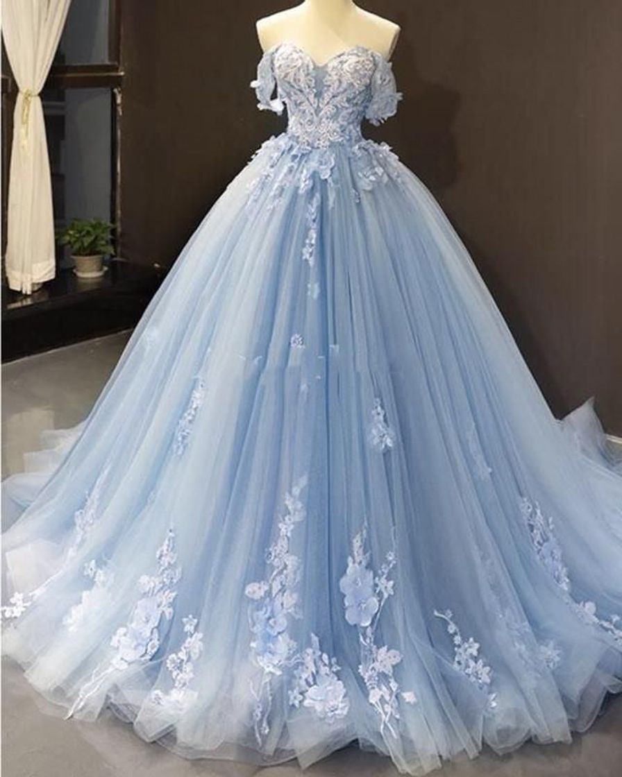 Social Vestido debutante azul claro e rendas 