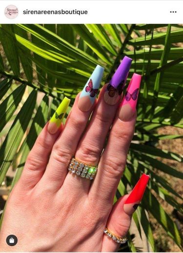 Nails coloridas 
