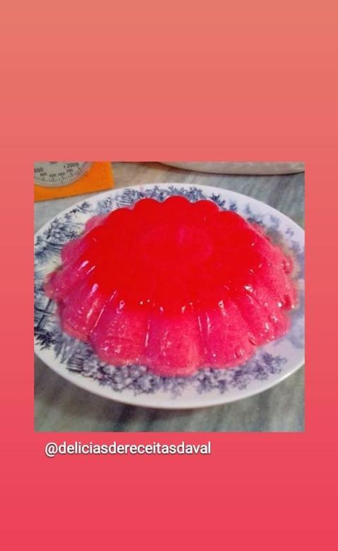 Social Gelatina com Leite Condensado.