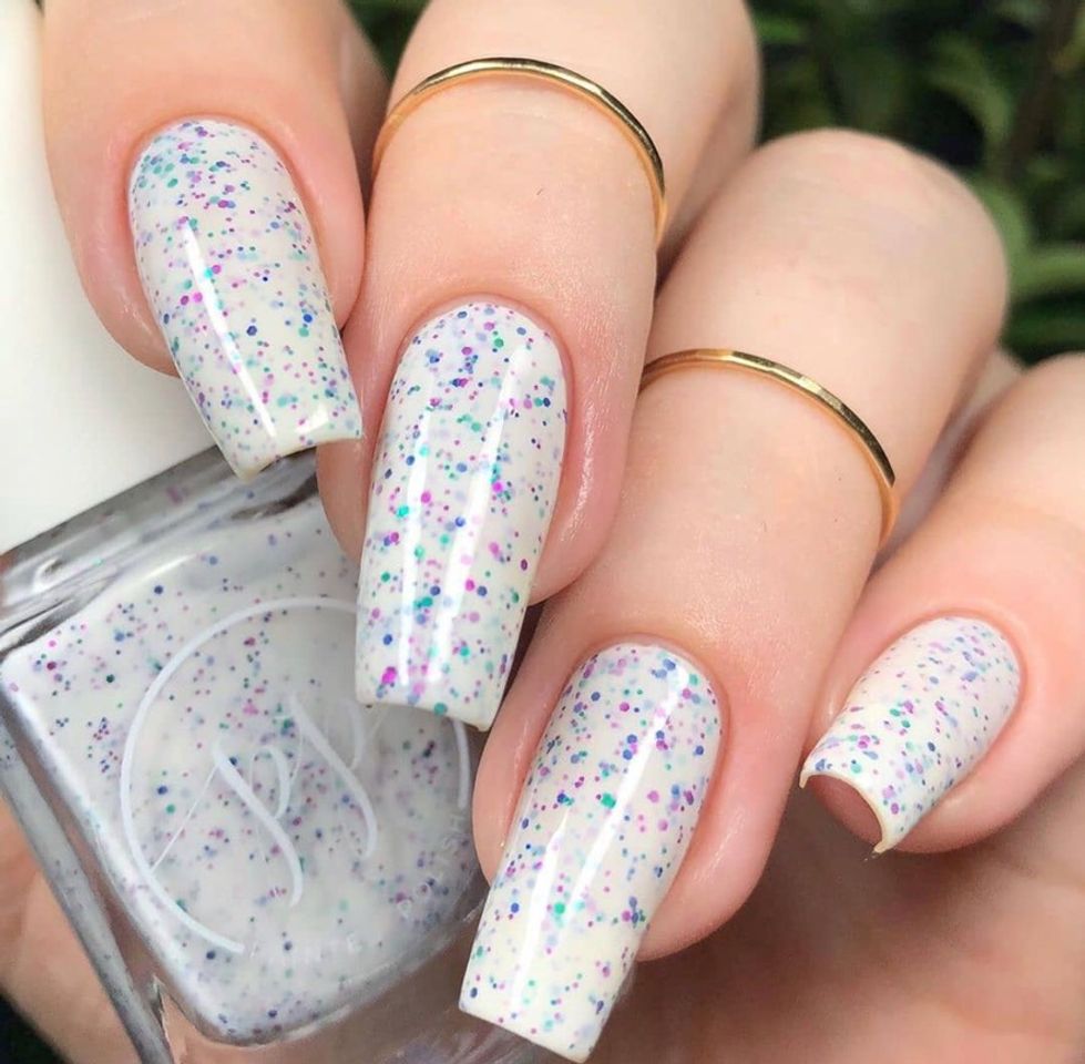 Moda Esmaltação com Glitter colorido 💅🏼