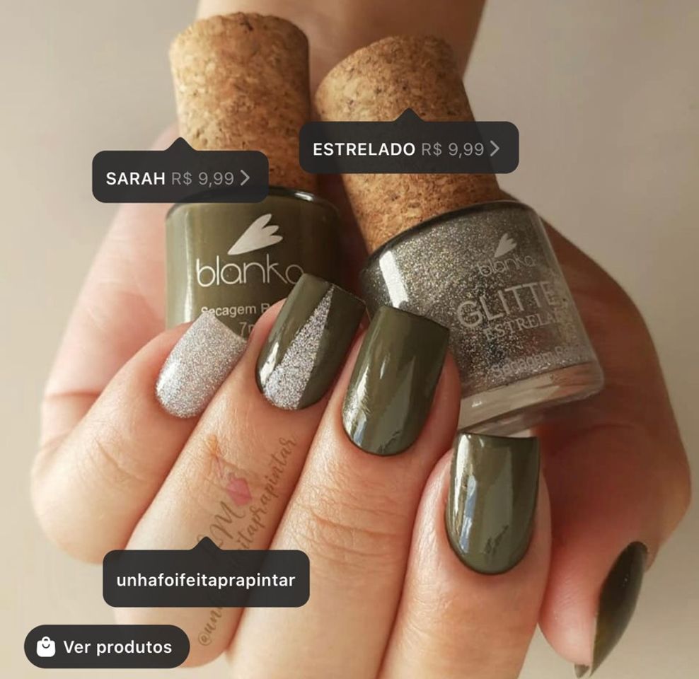 Moda Esmaltação verde com glitter 💅🏼