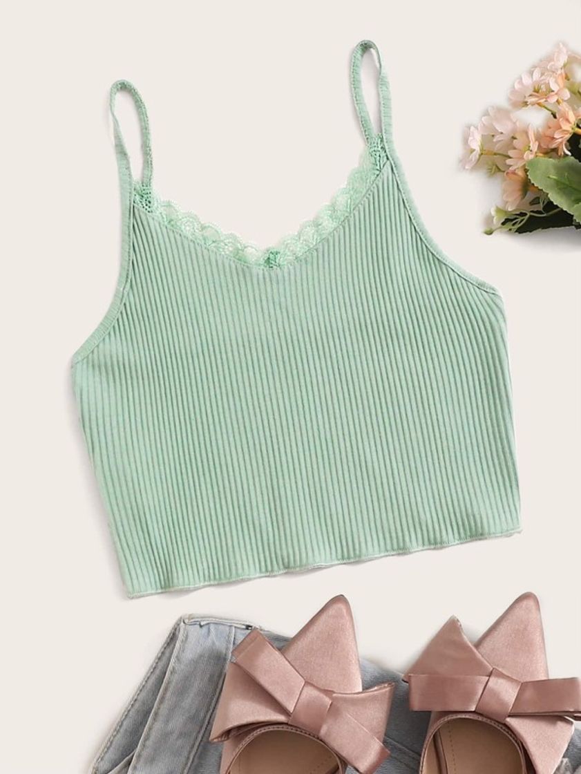 Moda Ribbed scalloped lace cropped cami top 