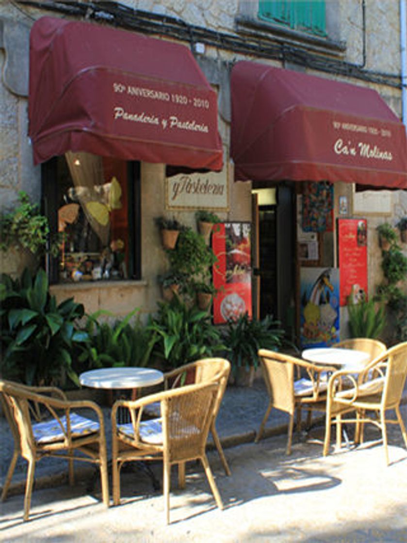 Restaurantes Pastelería Ca'n Molinas