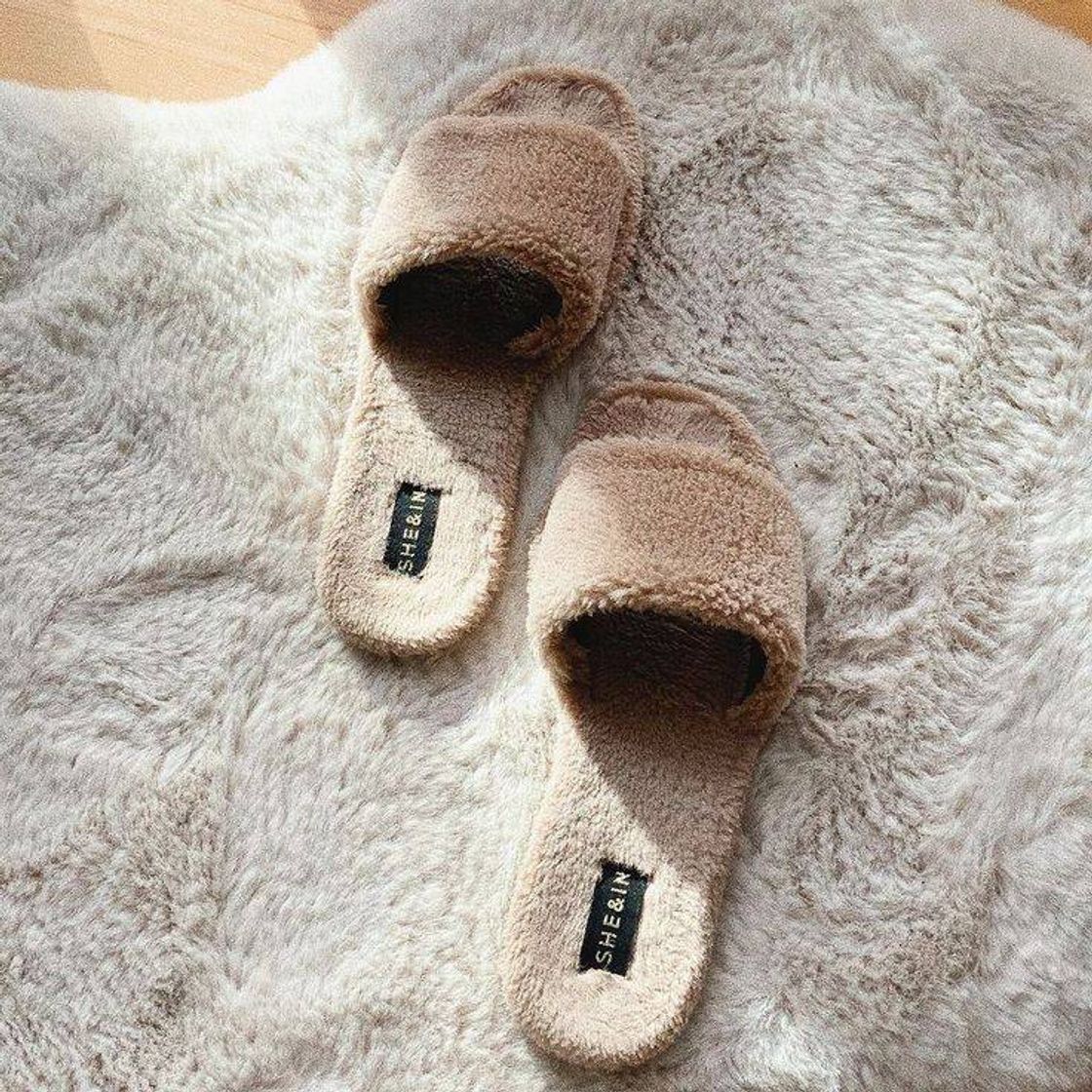 Fashion TOE FLUFFY SLIPPERS