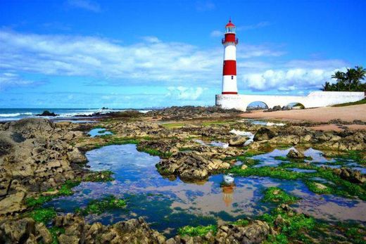 Farol de Itapuã 