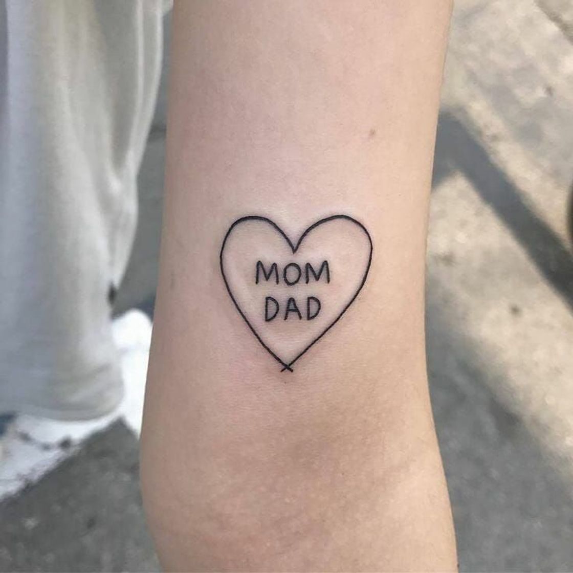 Fashion tattoo pai e mãe 💞