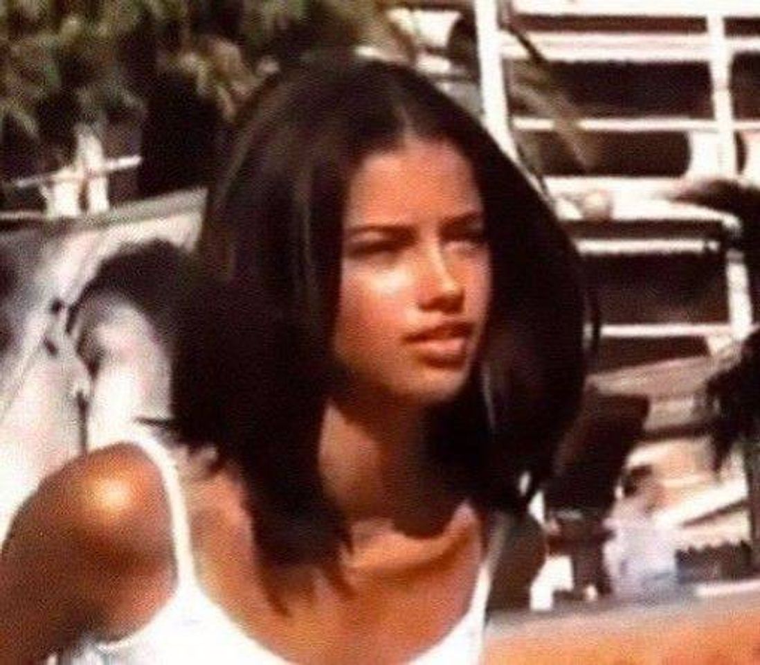 Fashion ADRIANA LIMA 90'S PQ ⏳