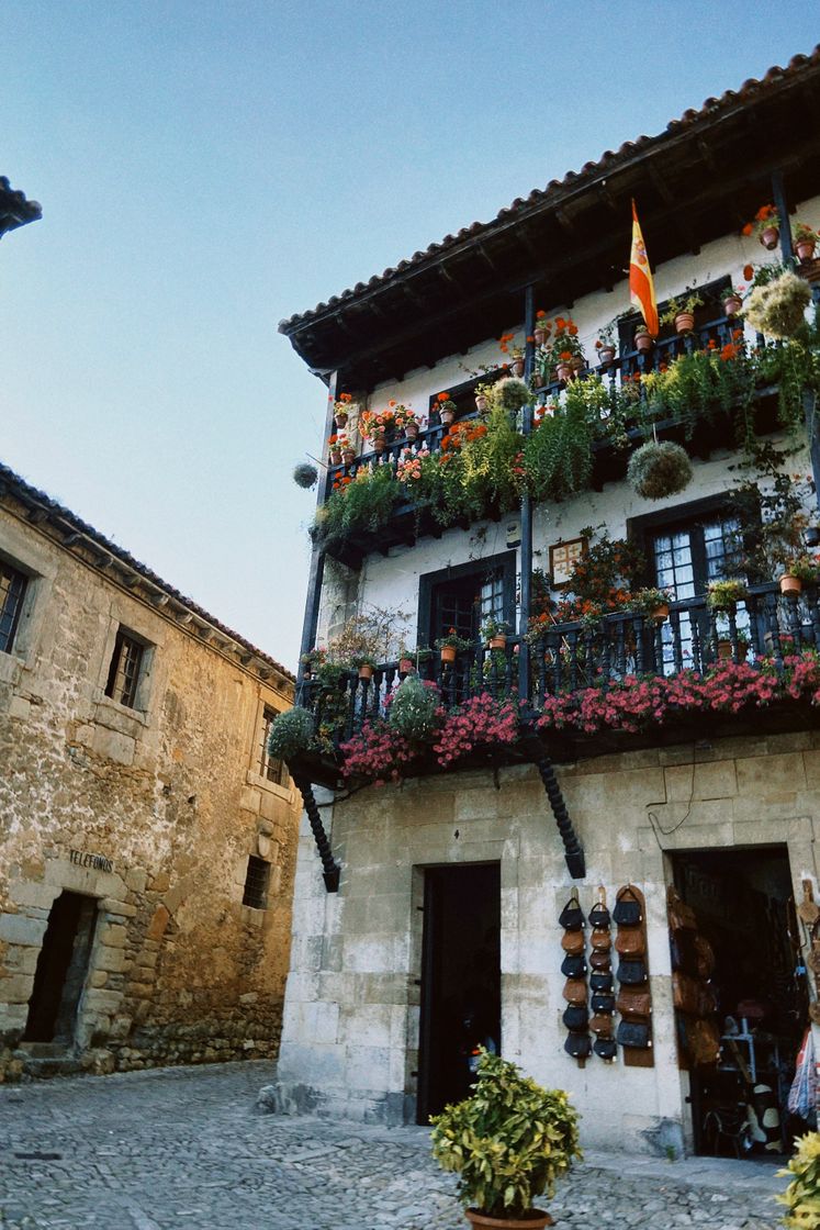 Place Santillana del Mar