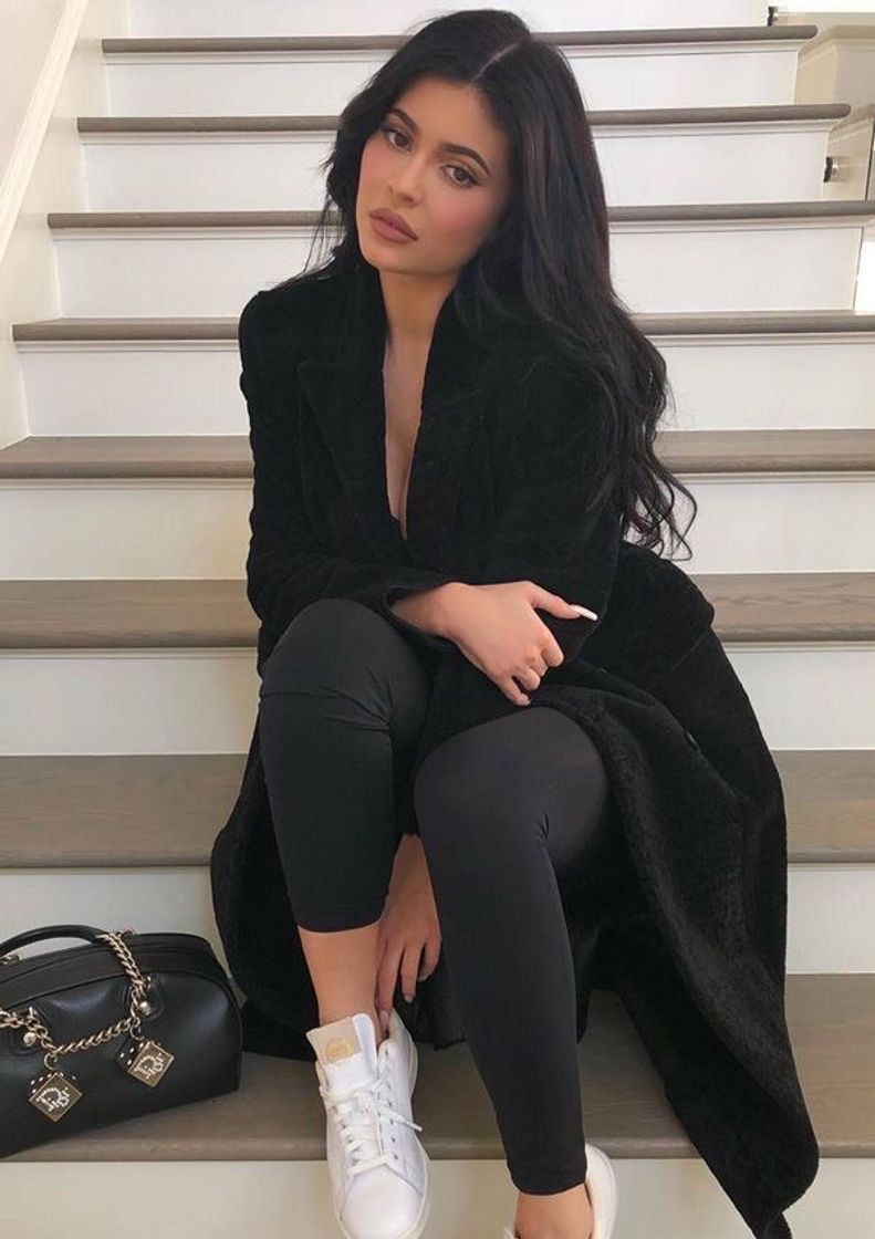 Moda Kylie outfit black