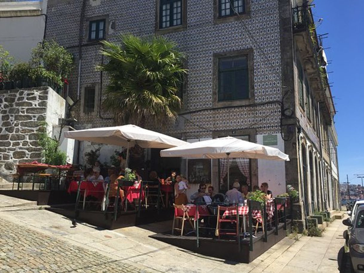 Restaurantes Taberna Cais das Pedras