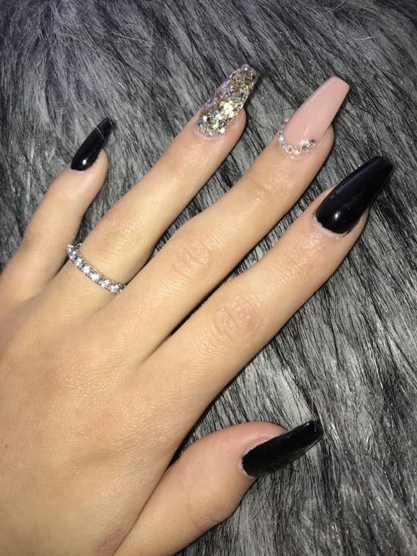 Fashion nails