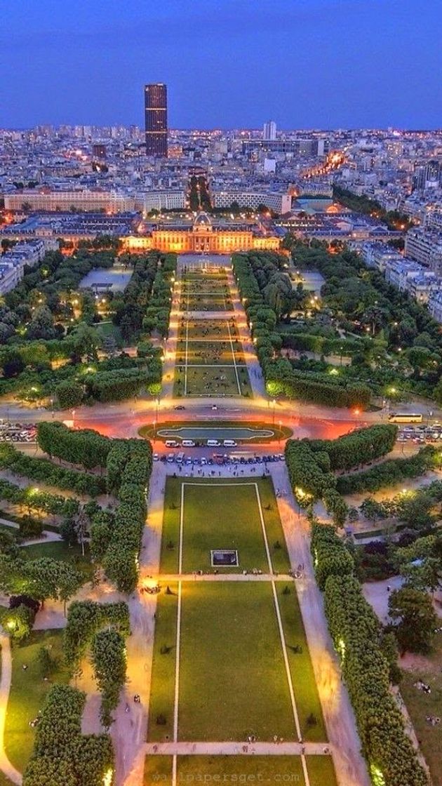 Place Campo de Marte