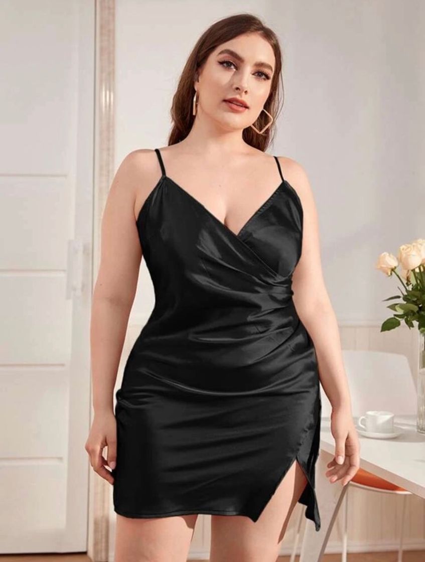 Moda Vestido colado plus size 