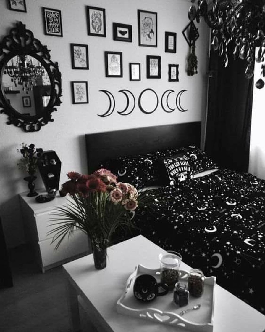 Moda Gothic room🖤