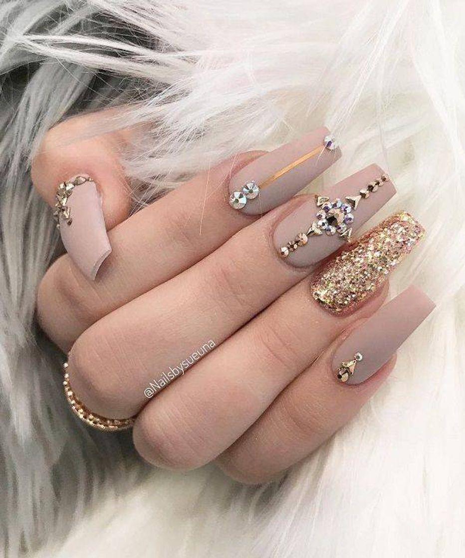 Moda Perfect nail 🧡