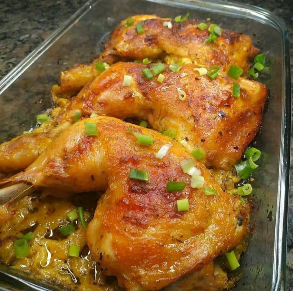 Social Coxas e sobrecoxas assadas 