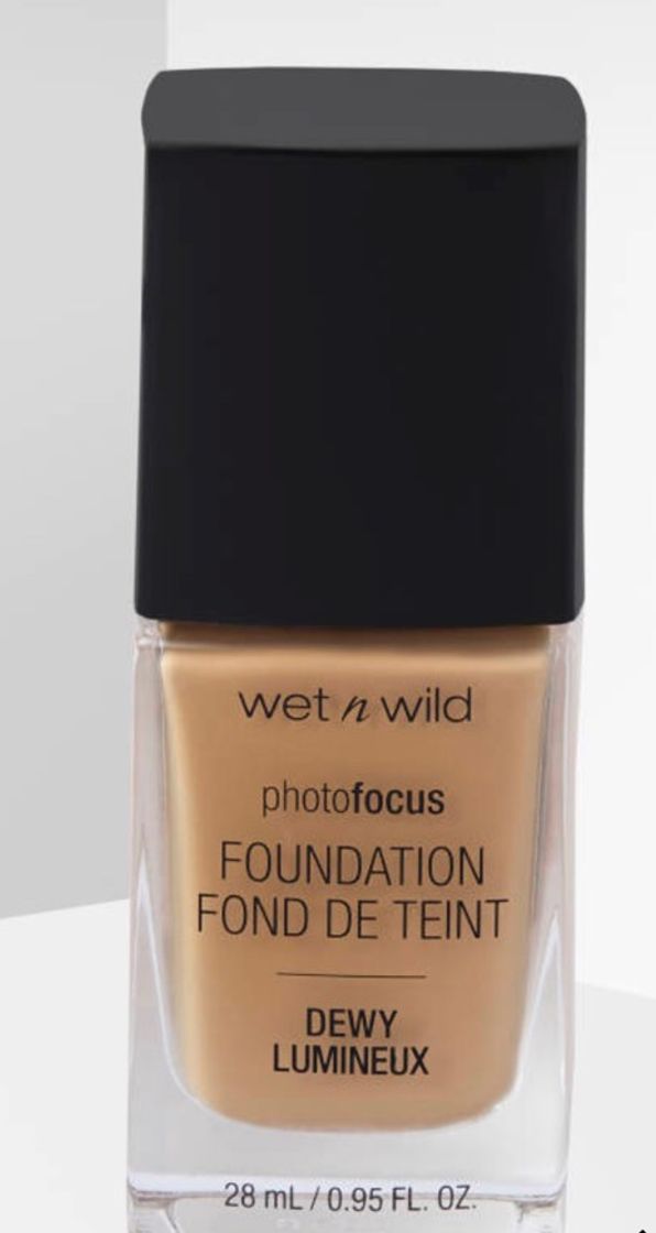 Moda wet n wild Photo Focus Dewy Foundation - Golden Beige - Beauty Bay