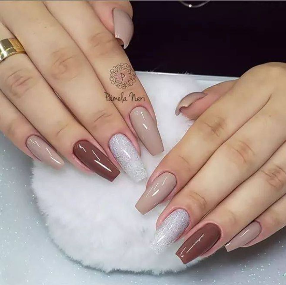 Social Nail art