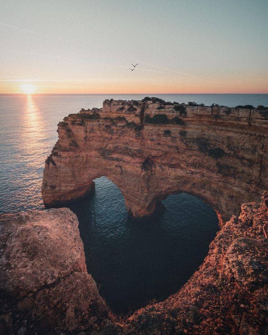 Moda Praia da Marinha - Portugal 🌊