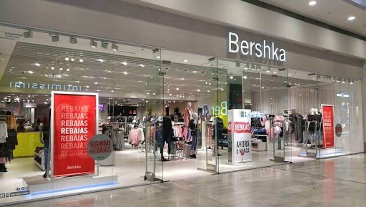 Lugar Bershka