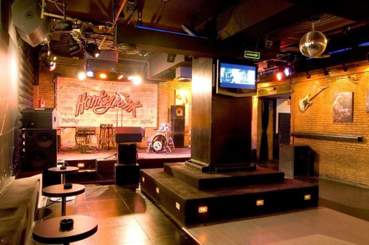 Place Sala Honky Tonk Bar