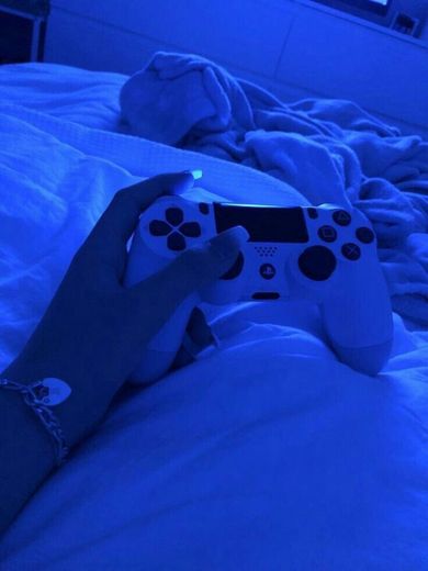 Play game blue