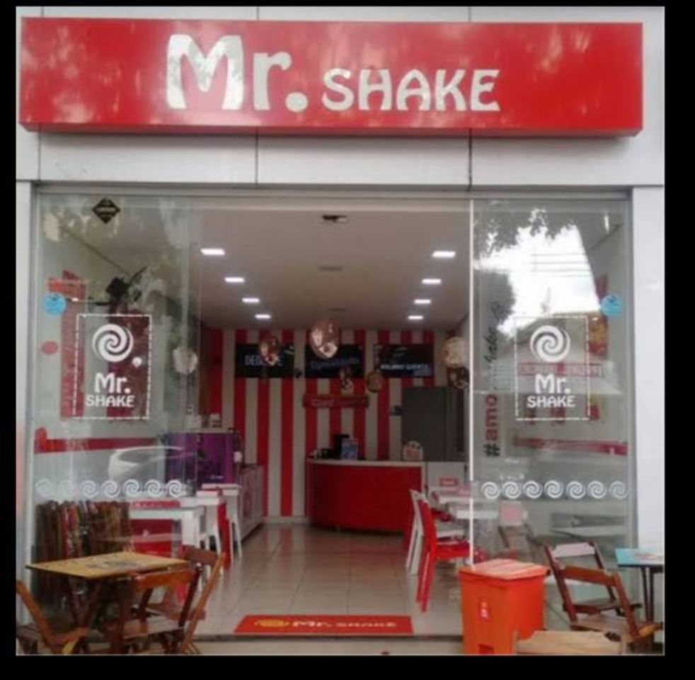 Place Mr. Shake