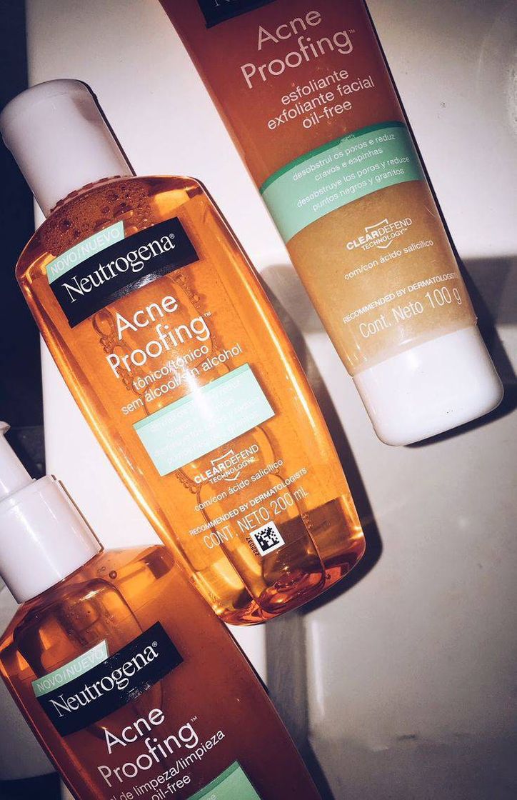 Moda Kit Neutrogena ACNE PROOFING